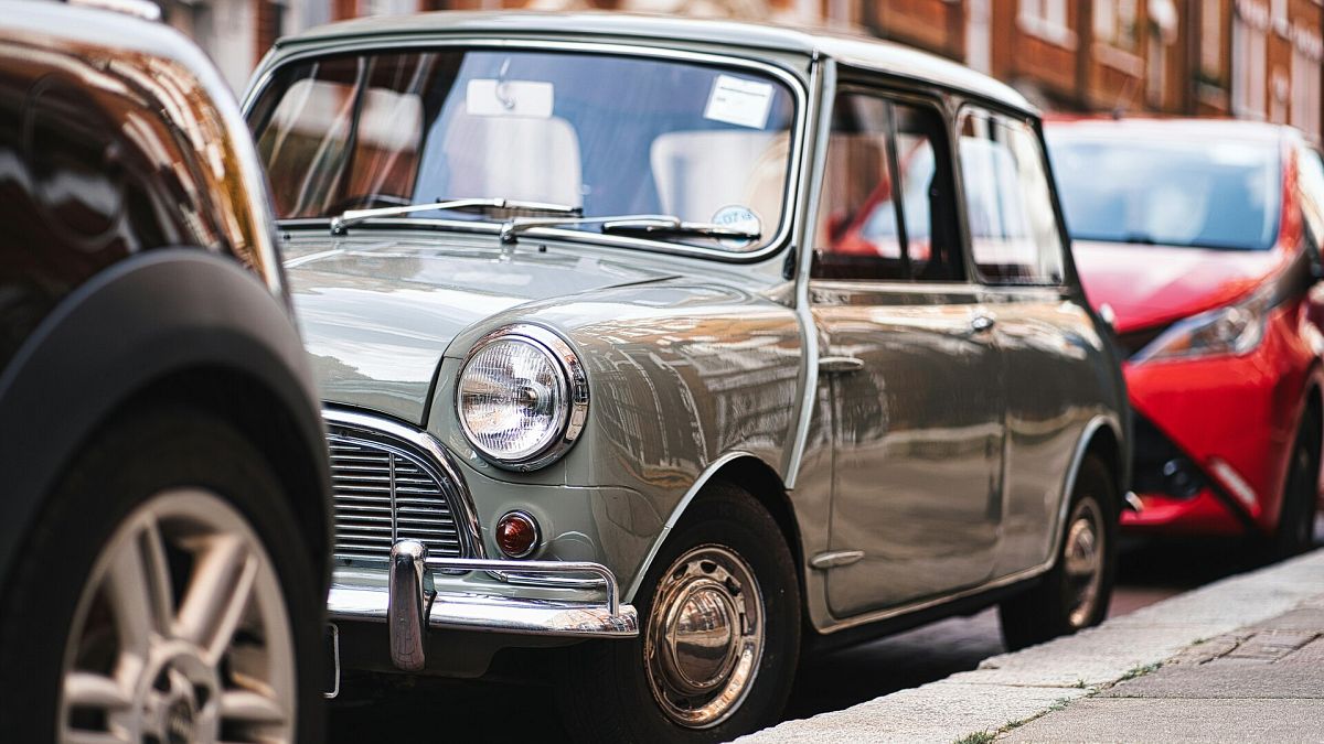 Car colours and climate change: How your car’s paint job worsens the urban heat island effect