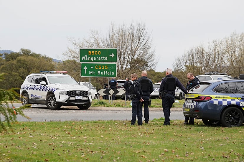 Manhunt for gunman in fatal shooting of two Australian police officers ...