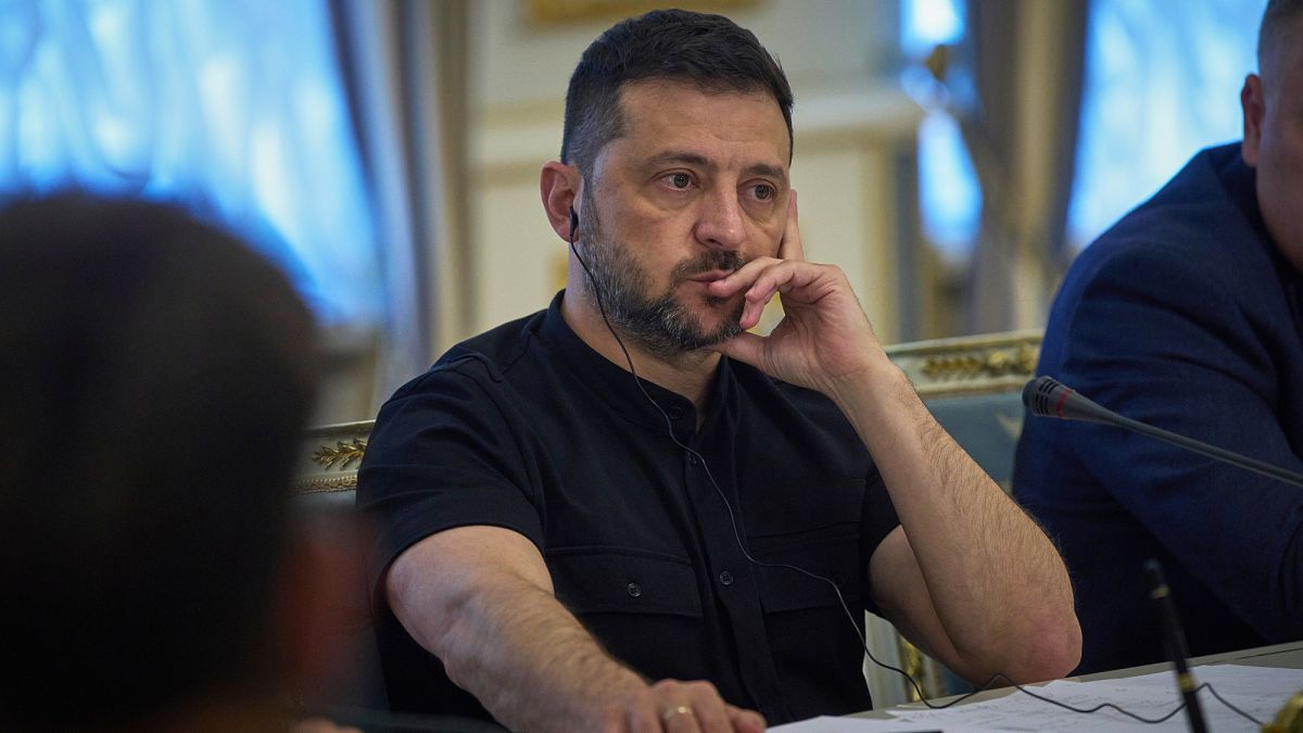 روسيا تعلن رفضها لنشر قوات أوروبية في أوكرانيا وتستبعد عقد لقاء وشيك بين بوتين وزيلينسكي