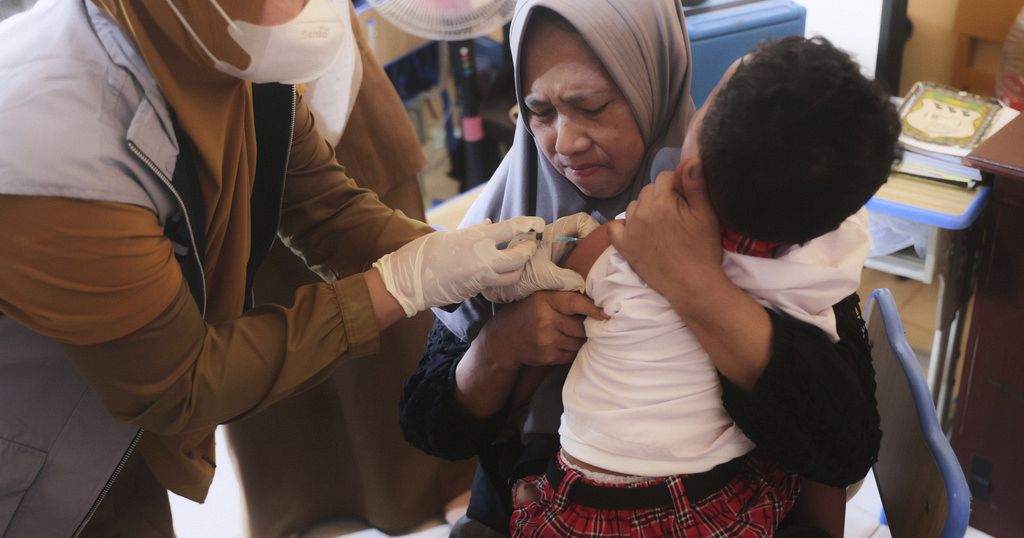 Measles outbreak kills 17 in Indonesia’s east java