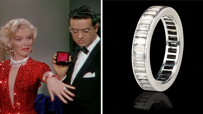 Marilyn Monroe in Gentlemen Prefer Blondes - Monroe's engagement ring