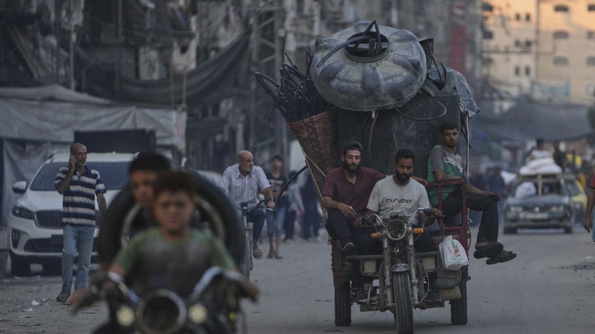 الغزيون يتطلعون إلى "دبي فلسطين".. هذا ما قاله بلير لترامب خلال لقائهما في البيت الأبيض