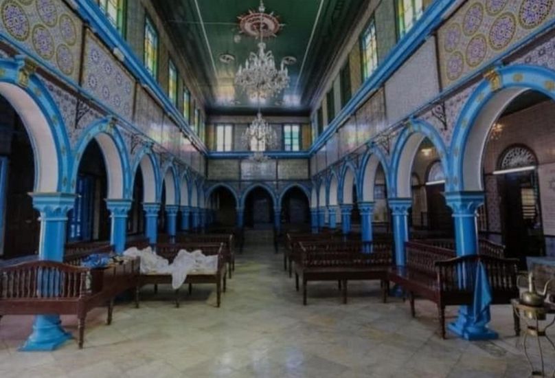 صورة "ج.ب" لمعبد الغريبة اليهودي بجربة جنوب تونس