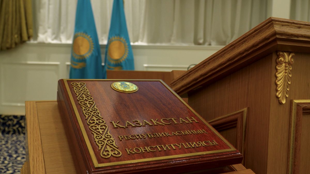 Les réformes politiques au cours des 30 ans de la Constitution kazakhe