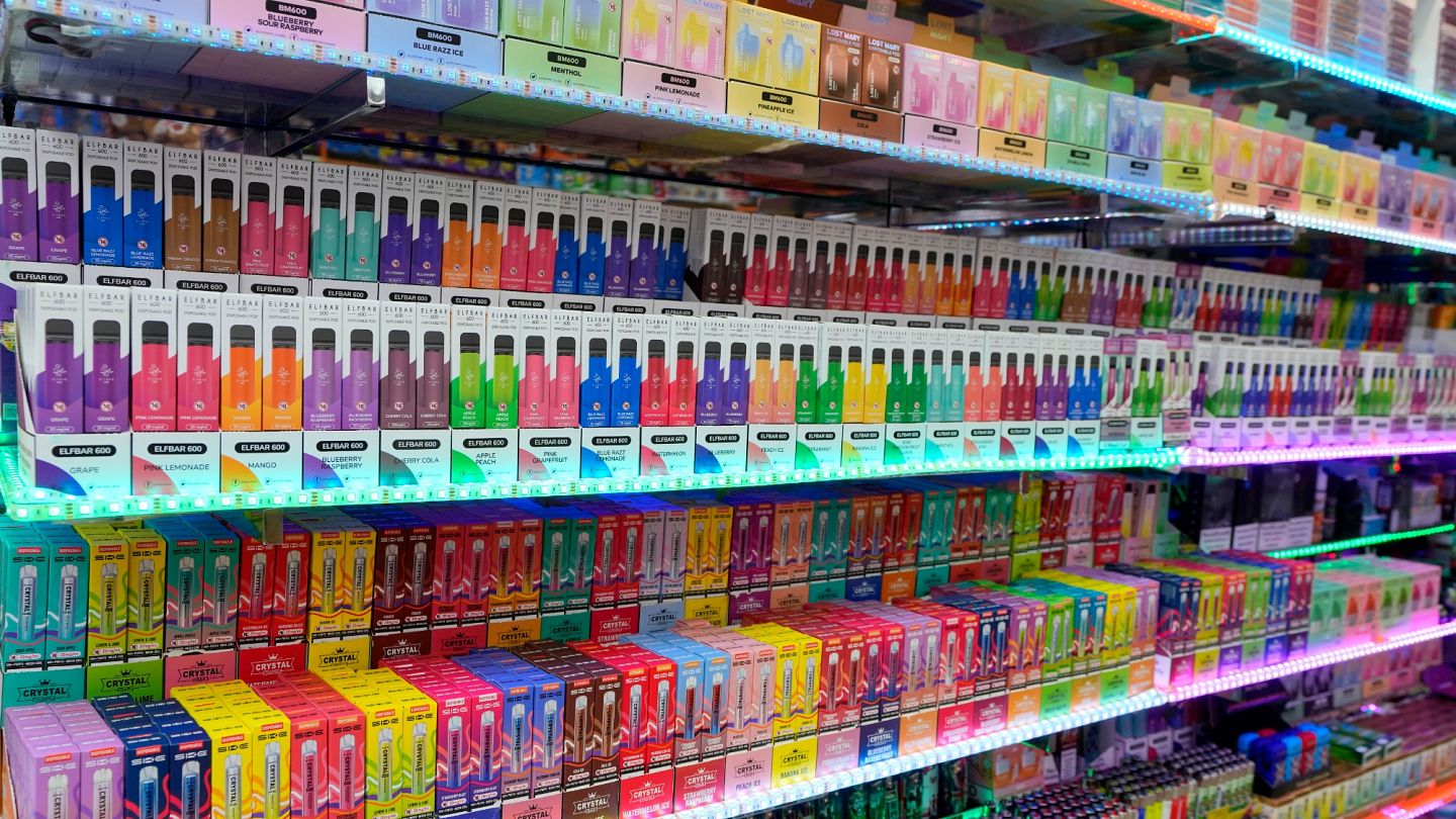 elfbar nachfüll pod läuft aus Baromètre de Santé publique France 2017. Usage de la cigarette électronique,  tabagisme et opinions des 18-75 ans