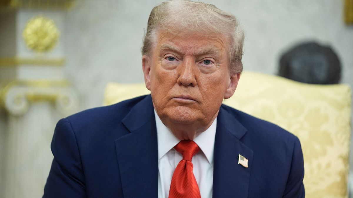Trump le pide a la Corte Suprema que tome el caso de los aranceles y el arbitraje inverso