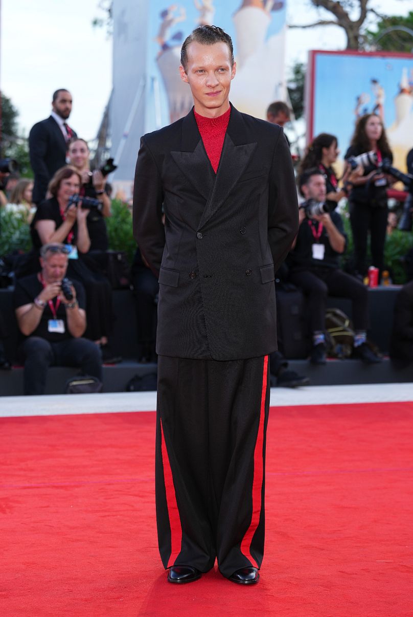 Felix Kammerer kept it sharp in custom LOEWE.