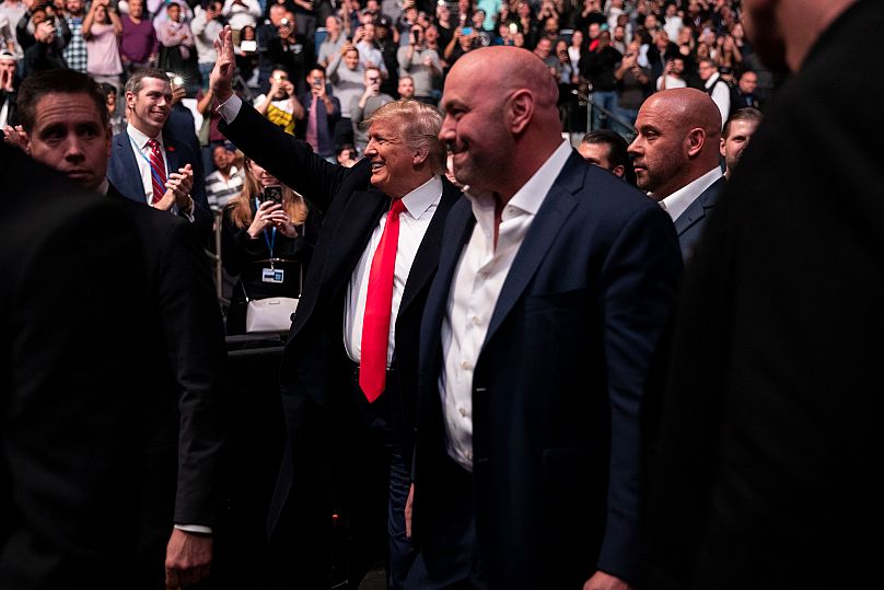 ARCHIVO - El presidente Donald Trump y el presidente de la UFC, Dana White, llegan al Madison Square Garden el sábado 2 de noviembre de 2019, en Nueva York.