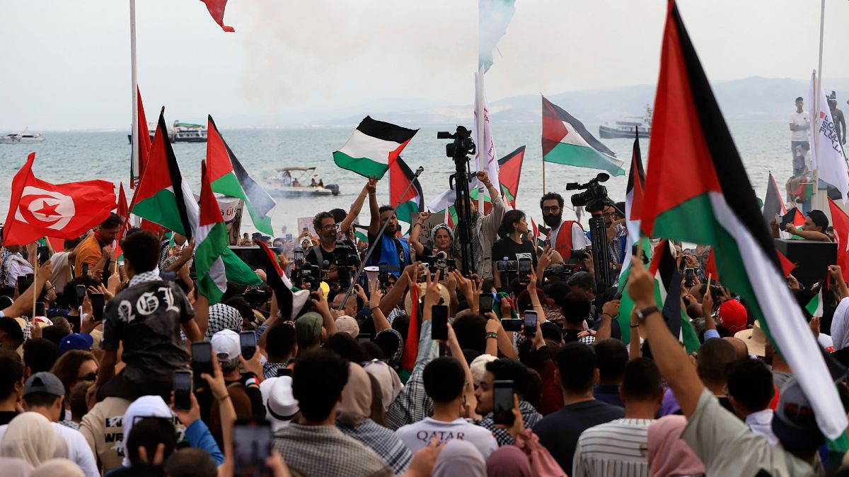 La flottille pour Gaza frappée par un drone au large de la Tunisie, selon les organisateurs
