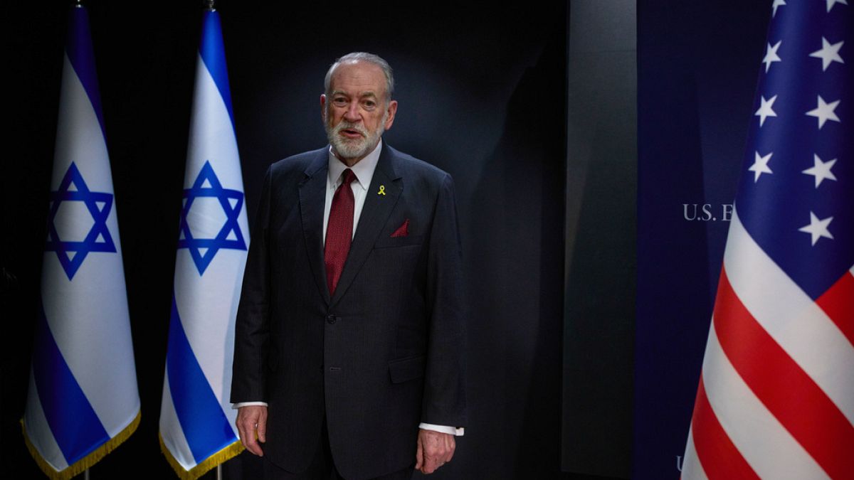 هاكابي: التوجه الغربي للاعتراف بفلسطين أوقف جهود تحويل أموال الضرائب للسلطة الفلسطينية