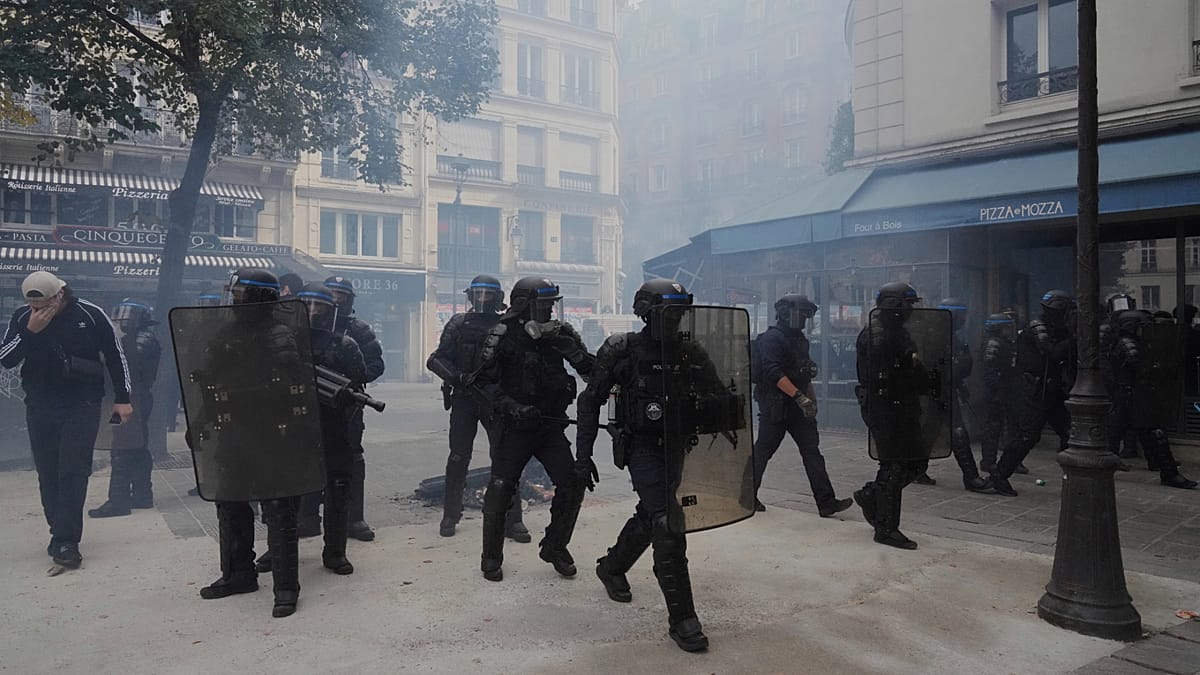 Franciaországban fokozódnak a tiltakozások és provokációk Franciaországban fokozódnak a tiltakozások és provokációk