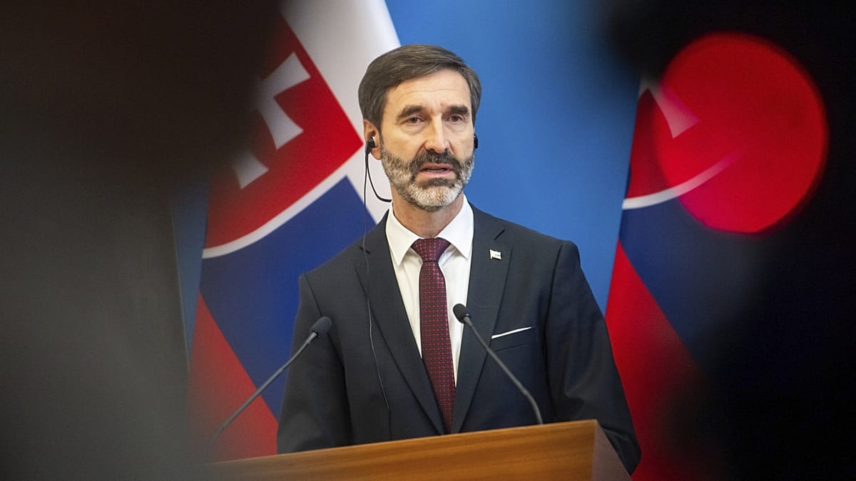 Szlovák Politikai Válaszok az Orosz Drónbehatolásokra Lengyelország Légterében Szlovák Politikai Válaszok az Orosz Drónbehatolásokra Lengyelország Légterében