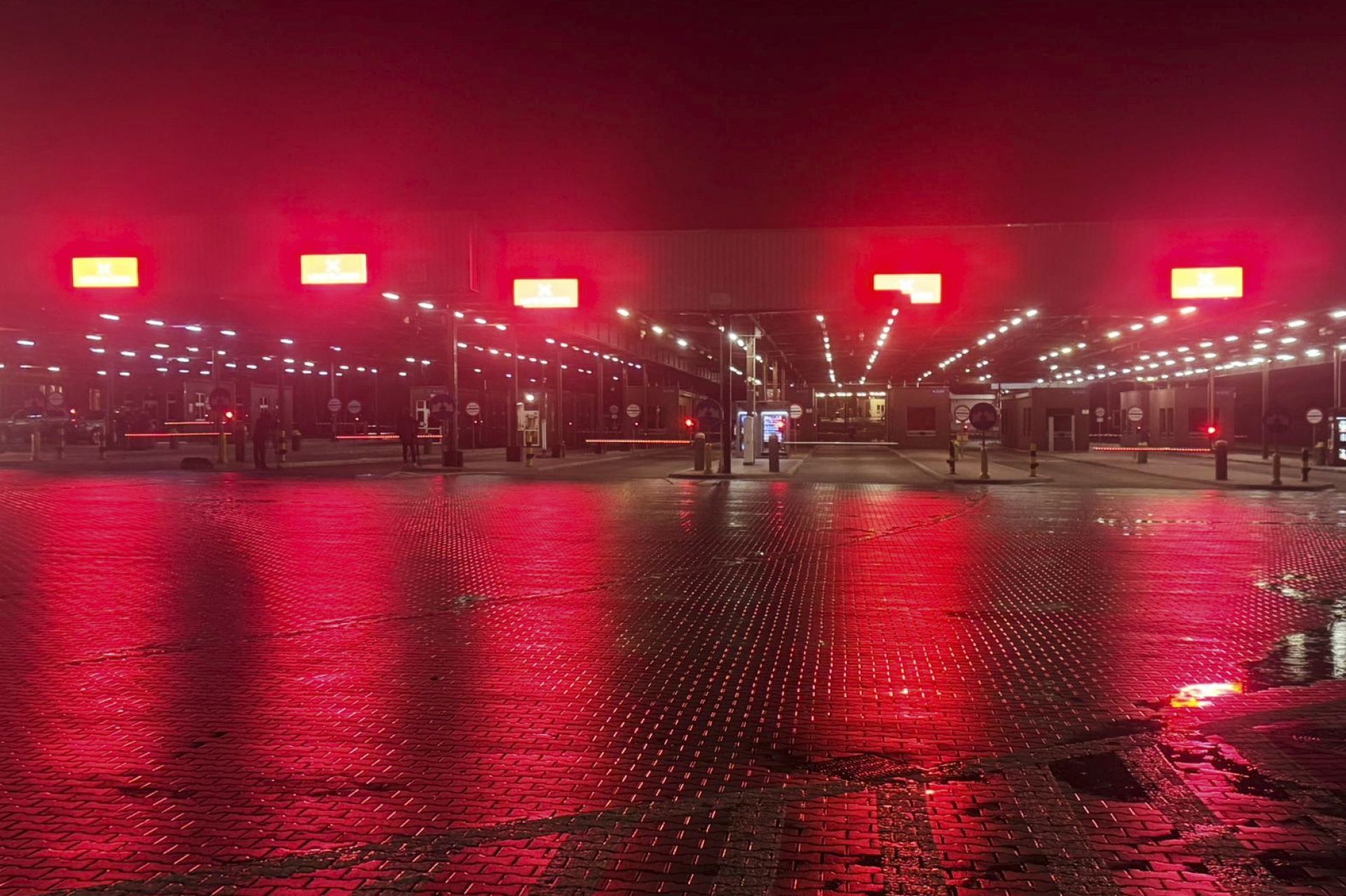 Aleks korac naked plus, she possesses a great persona and