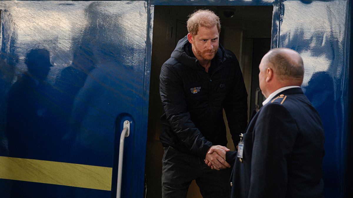 Prince Harry visits Kyiv to support wounded Ukrainian soldiers