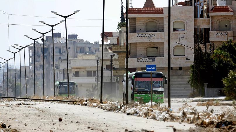 Die Stadt Homs im September 2016. Busse sollen die Bewohner in die nördliche Provinz Idlib bringen.