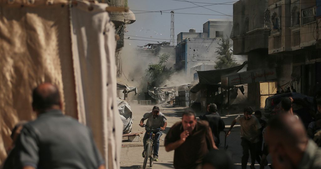 UN General Assembly overwhelmingly backs two-state solution to Israel-Palestinian conflict UN General Assembly overwhelmingly backs two-state solution to Israel-Palestinian conflict