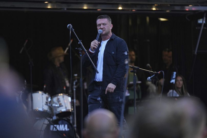 A Tommy Robinsonként ismert aktivista beszédet mond Londonban 2025.09.13.