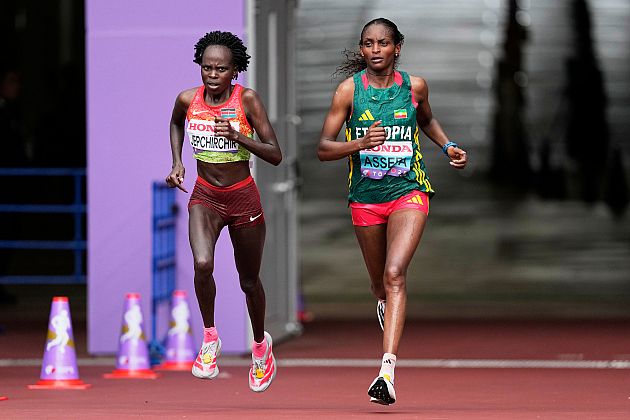 Kenya's Peres Jepchirchir pips Ethiopia's Tigst Asset to gold in WCA Women's marathon in Tokyo