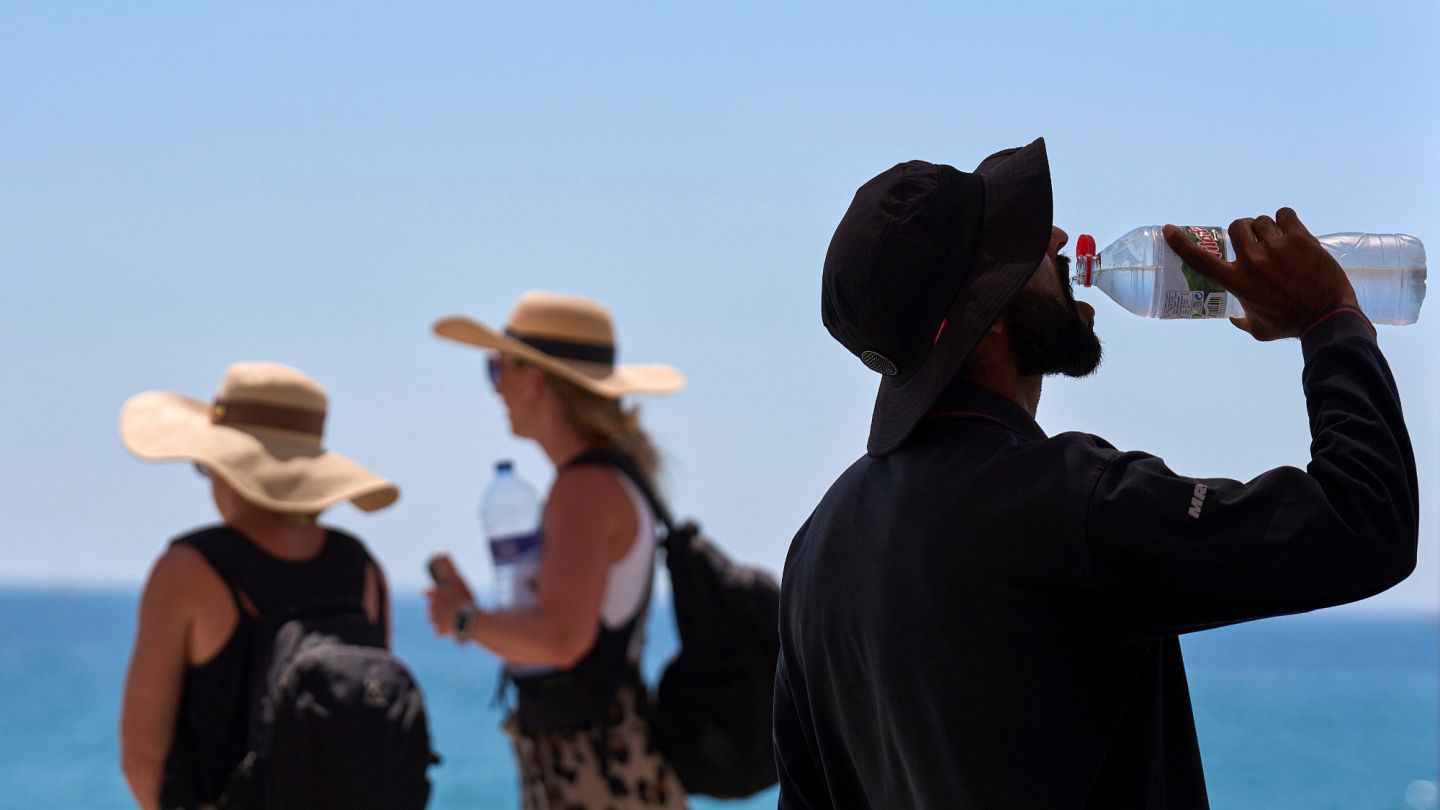 Helenaakln nude bilder alongside celebrities like Jennifer Lawrence