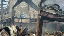 Fire in Manila displaces 1,000 families and destroys several homes