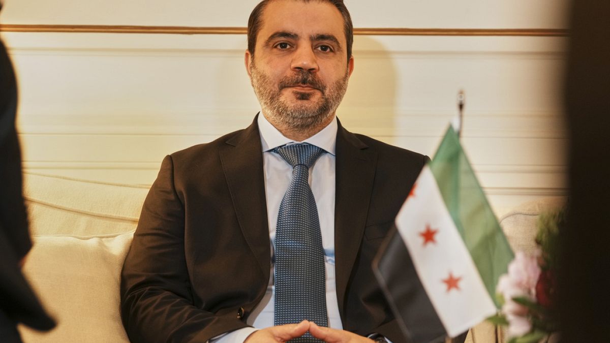اجتماع ثلاثي في دمشق يُطلق خارطة طريق لحل أزمة السويداء بدعم أمريكي-أردني