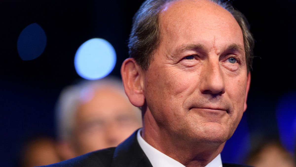 El presidente de Nestlé, renunciará a posteriori del fresco despido de CEO.