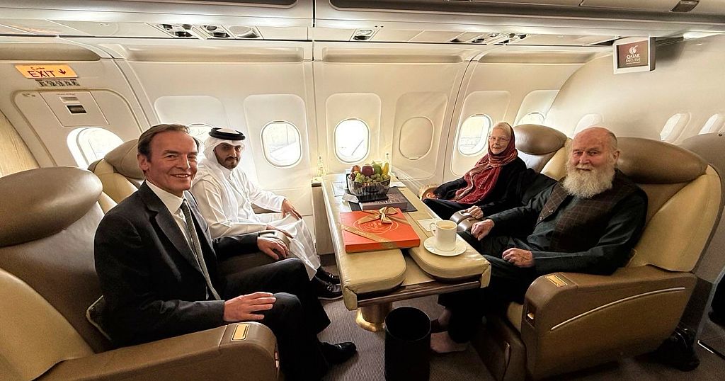 Taliban free British couple after seven months in detention Taliban free British couple after seven months in detention