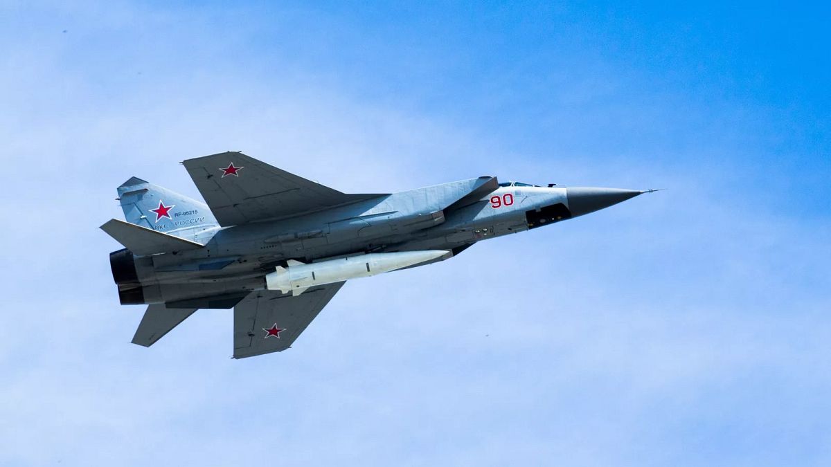 Estonian government requests NATO Article 4 talks after Russian airspace violation, PM says