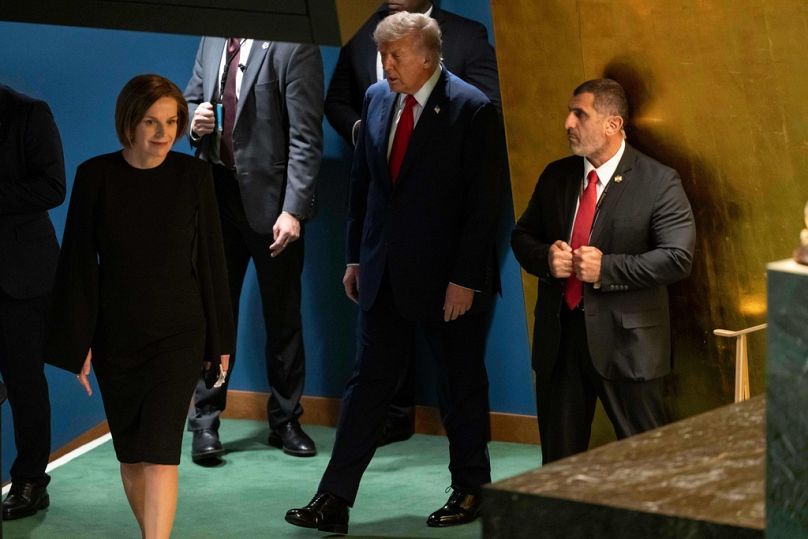 O presidente Donald Trump chega para discursar na 80ª sessão da Assembleia Geral das Nações Unidas.