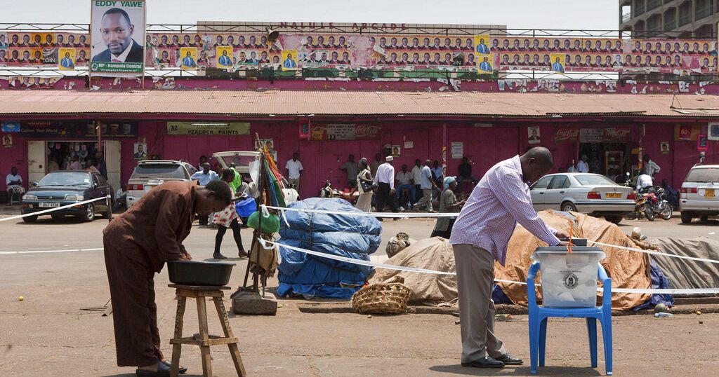 Uganda clears Museveni and Bobi Wine to face off in 2026 presidential election
