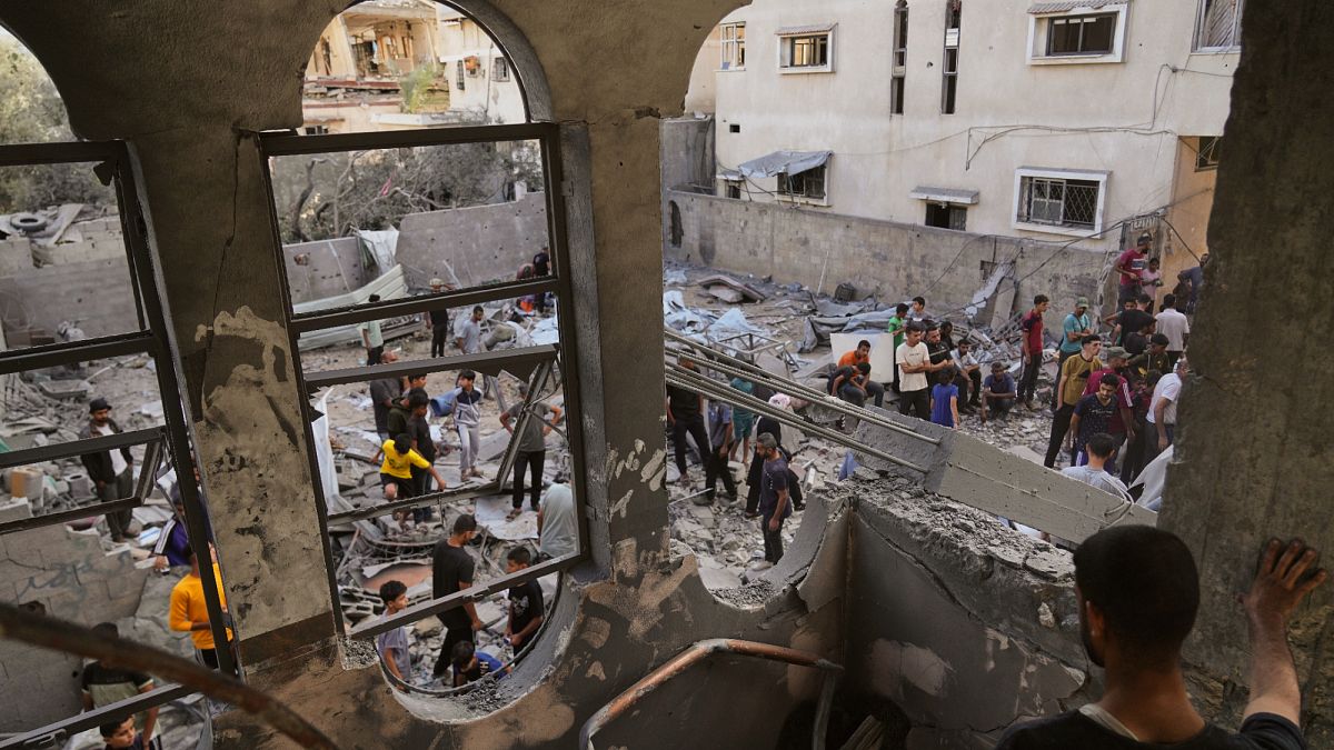 Dix-sept morts dans des frappes israéliennes à Gaza alors que la pression pour un cessez-le-feu augmente