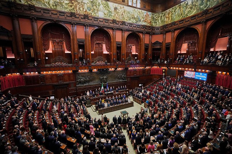 Membros do governo italiano no parlamento, Roma, 9 de abril de 2025