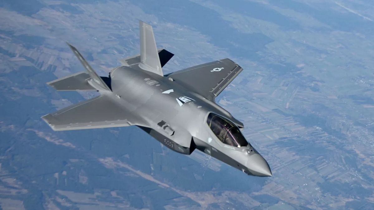 Trump signals to Erdoğan that US could lift ban on F-35 sales to NATO ally Turkey
