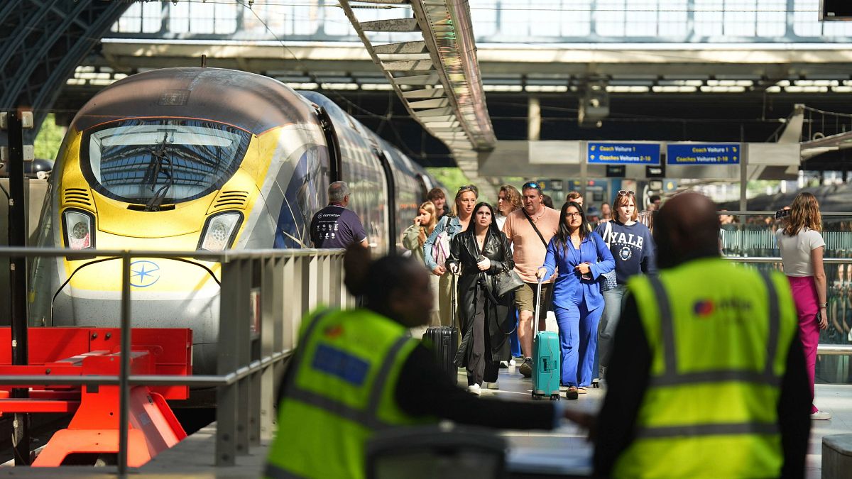 Propagación de EES: ¿Se les pedirá a los pasajeros de Eurostar un seguro médico en la frontera?
