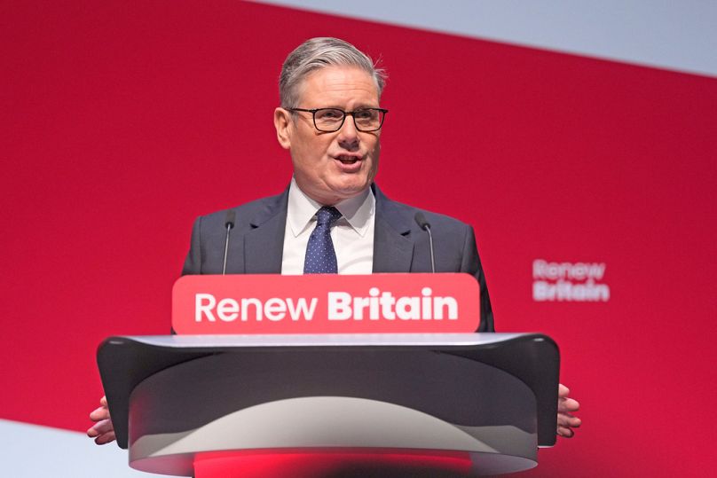 El primer ministro británico, Keir Starmer, habla durante la Conferencia del Partido Laborista en Liverpool, Inglaterra, el domingo 28 de septiembre de 2025.