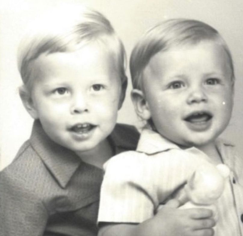 Elon Musk, és öccse, Kimbal