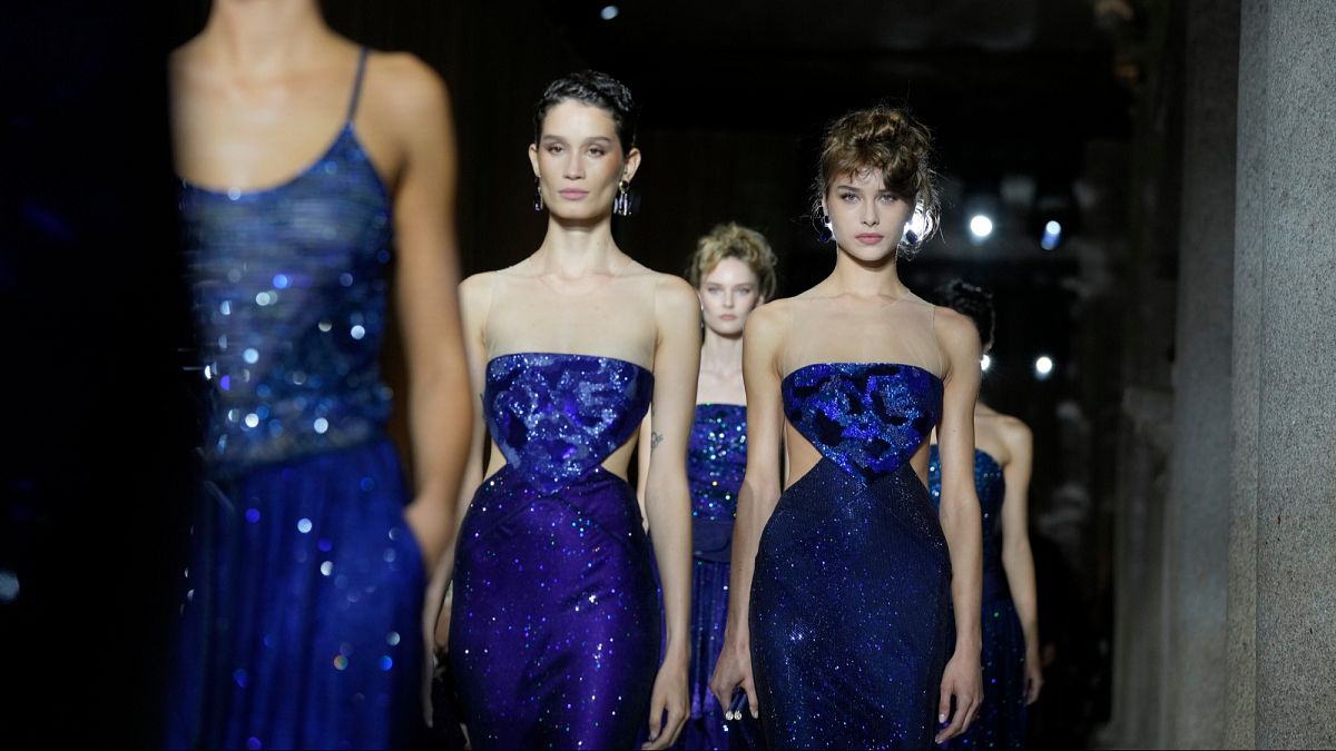 La dernière collection posthume de Giorgio Armani clôture la Fashion Week de Milan