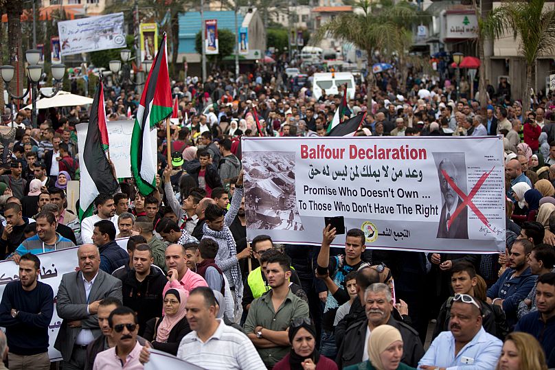 Palestinians take part in a demonstration on the 100 years anniversary of the Balfour Declaration in Nablus, 2 November, 2017