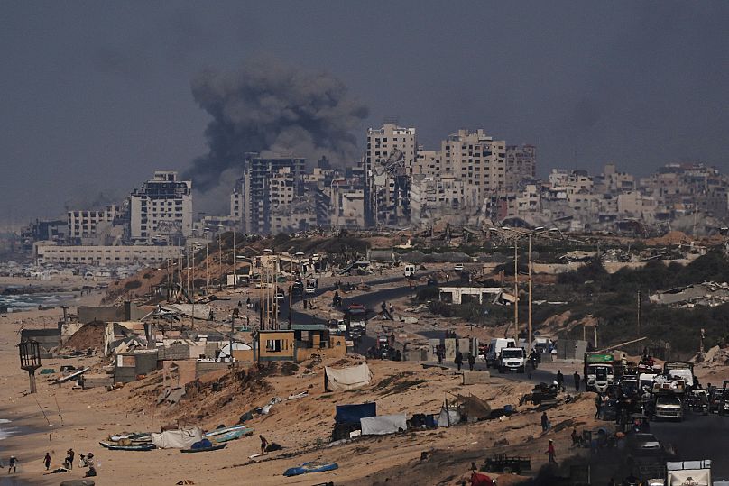 Smoke rises following an Israeli military strike in Gaza City, 26 September, 2025