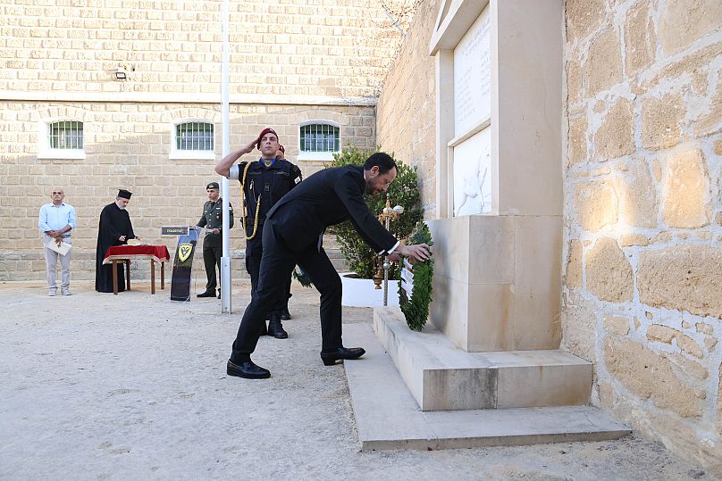 Κατάθεση στεφάνου