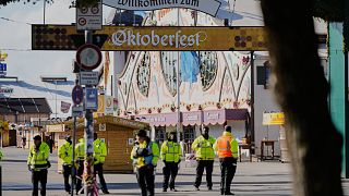 Bomb threat shuts down Munich Oktoberfest following fatal explosion
