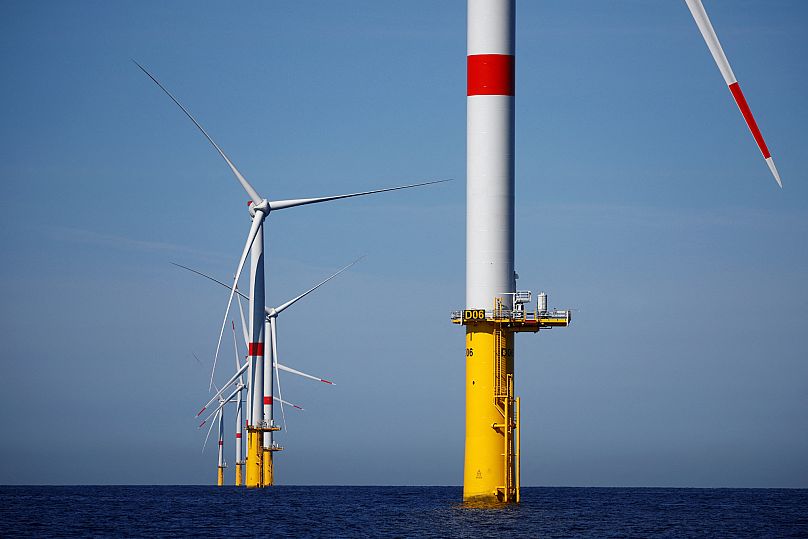 Des éoliennes dans le parc offshore de Saint-Nazaire, en 2022. 