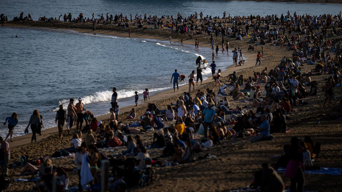 Spain smashes summer visitor records in 2025 despite overtourism measures