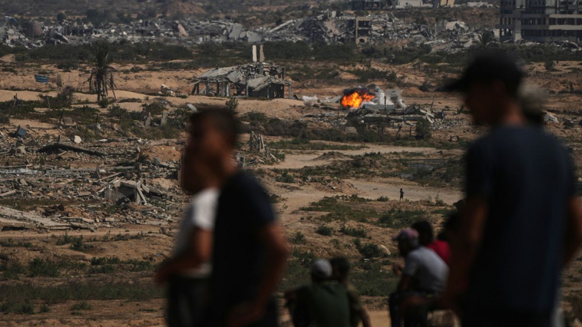 Israel’s army announces shift to defensive operations in Gaza amid Trump plan, local media reports