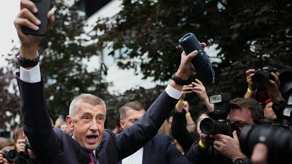 Előretörés a cseh képviselőházi választásokon: Az ANO vezet a részeredmények szerint Előretörés a cseh képviselőházi választásokon: Az ANO vezet a részeredmények szerint