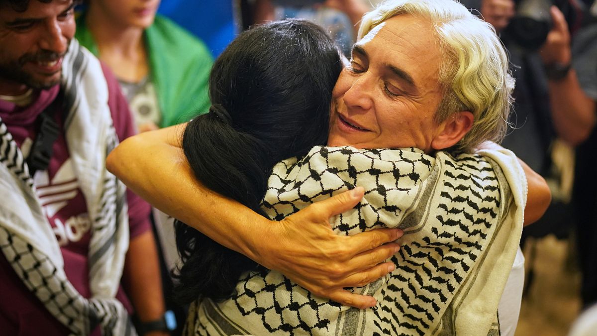 Ativistas espanhóis da Flotilha entram em greve de fome em Israel