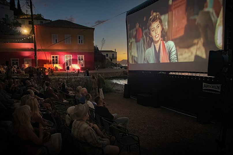 ArtCinema Hydra