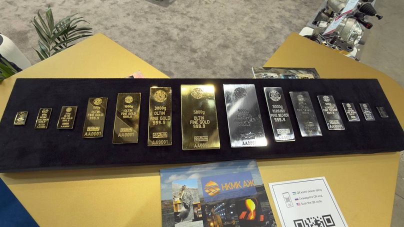 Samples of gold, silver and bronze by the Navoi Mining and Metallurgical Plant