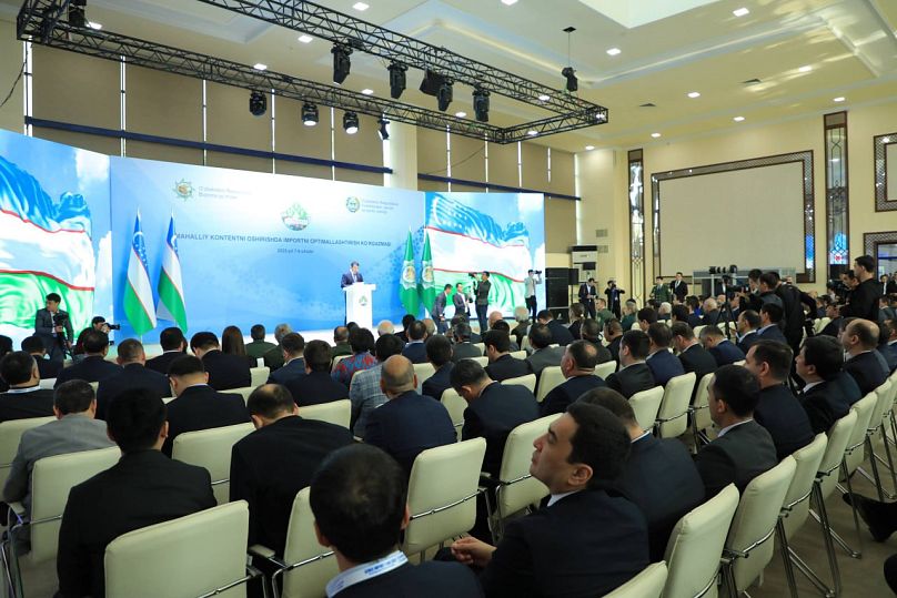 Deputy Prime Minister Jamshid Xujaev delivers a speech at the opening ceremony of the fair