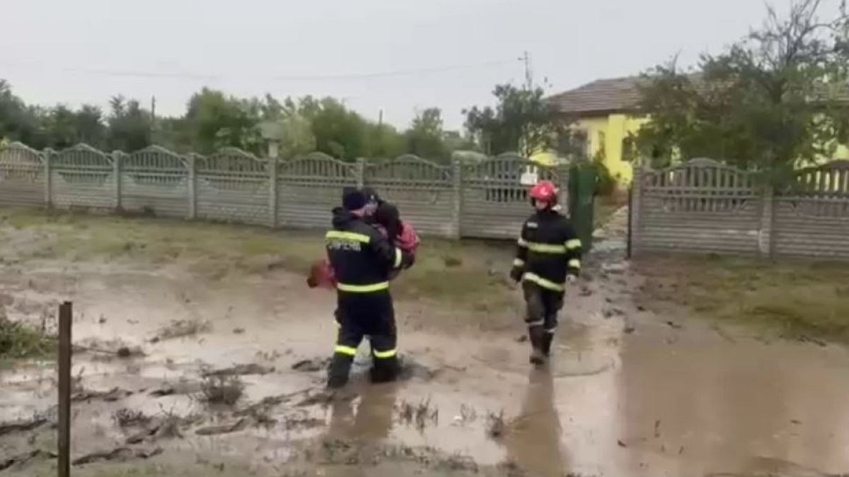 Roumanie : cinq comtés et Bucarest placés en alerte rouge en raisons d'importantes inondations